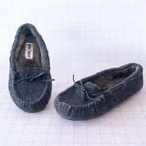 EUC! Minnetonka Cally Moccasin Slipper